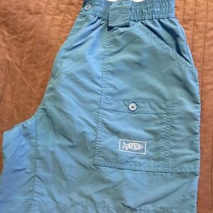 AFTCO Men’s blue shorts. Size 34.
